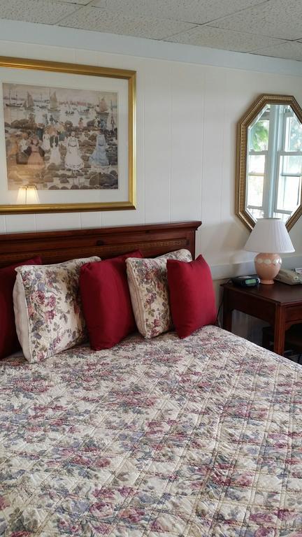 Sea Whale Motel Мидлтаун Экстерьер фото